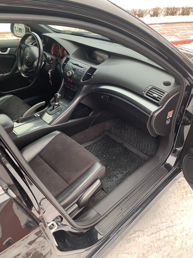 2012 Honda Accord Type-S VIII Рестайлинг Type S, чёрный, 850000 рублей - вид 11